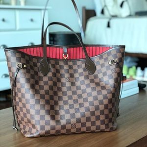 100% AUTHENTIC Louis Vuitton Neverfull MM Tote.